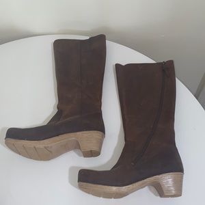 Size 39 Dansko boots